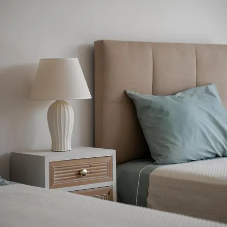 Serenity - Between Golf And The Sea فوز دو أريلهو