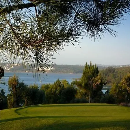 Serenity - Between Golf And The Sea فوز دو أريلهو