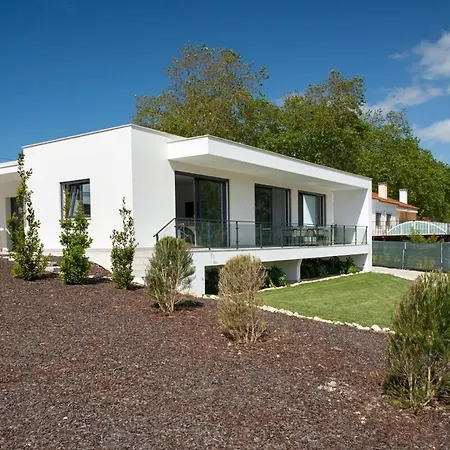 Casa de Férias Serenity - Between Golf And The Sea *